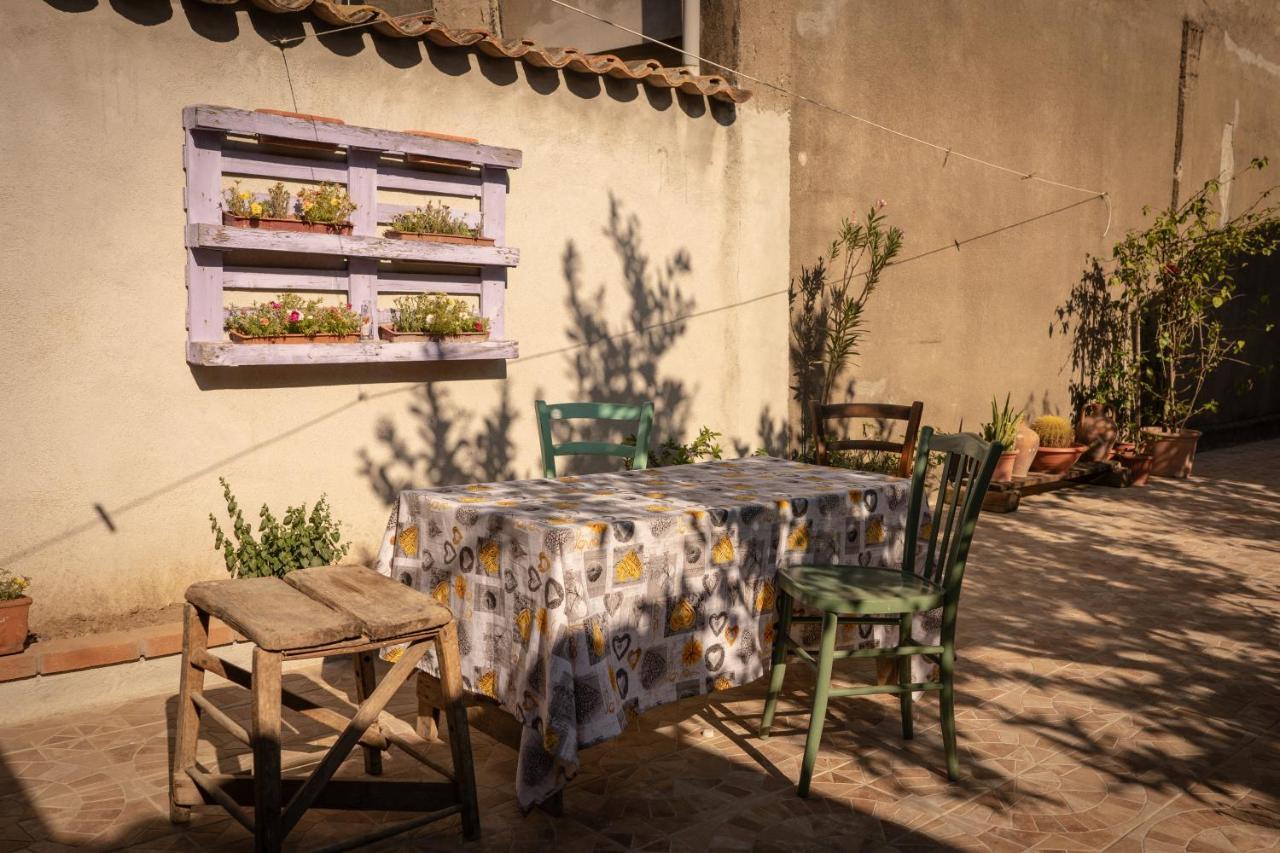 Sa Domu De Ladiri - Matrimoniale Con Giardino Bed & Breakfast Musei Екстериор снимка
